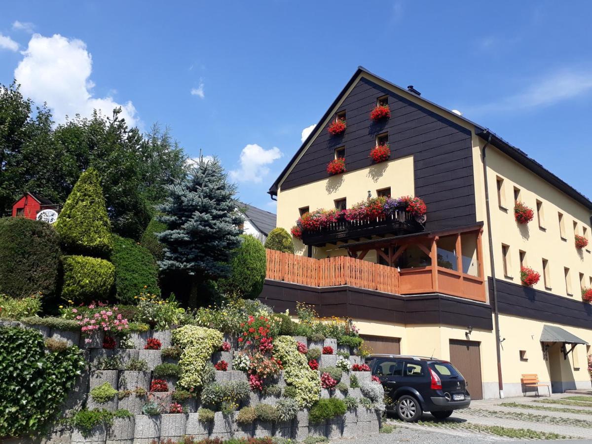 Ferienwohnungen Am Schloessel Oberwiesenthal Exterior foto